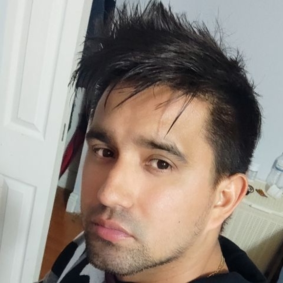 Meet your Posher, Alejandro - Picture 1 of 1